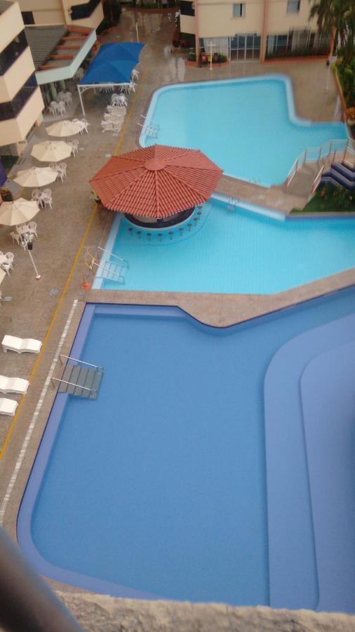 Caldas Novas - Flat Parque Das Aguas Quentes - As Piscinas Mais Quentes De Caldas!! Zewnętrze zdjęcie